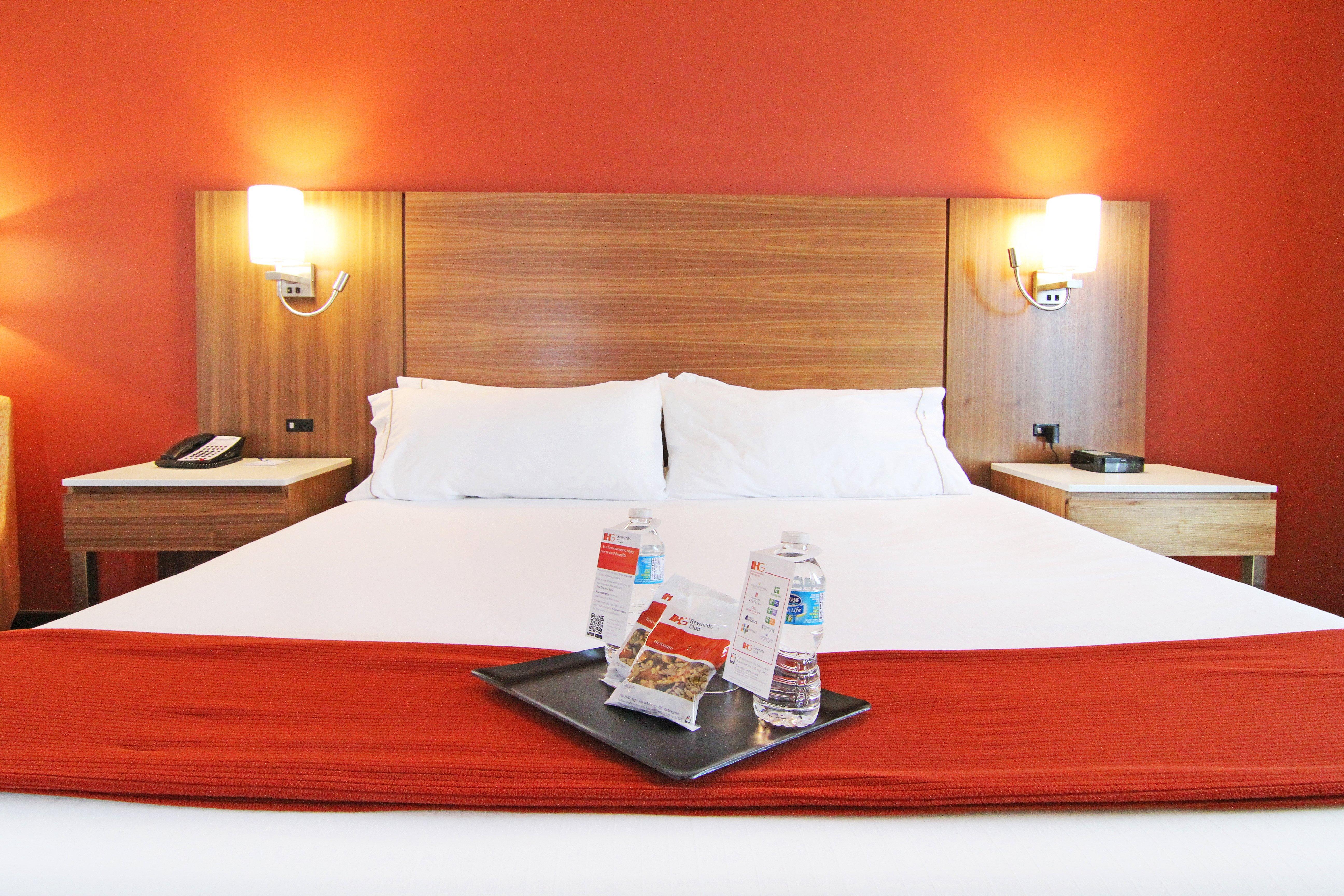 Hotel Express And By Ihg Calgary